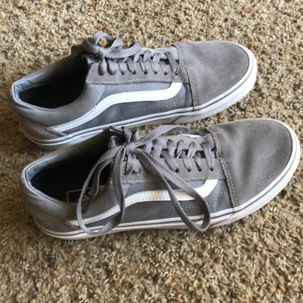 Gray old skool vans size 9